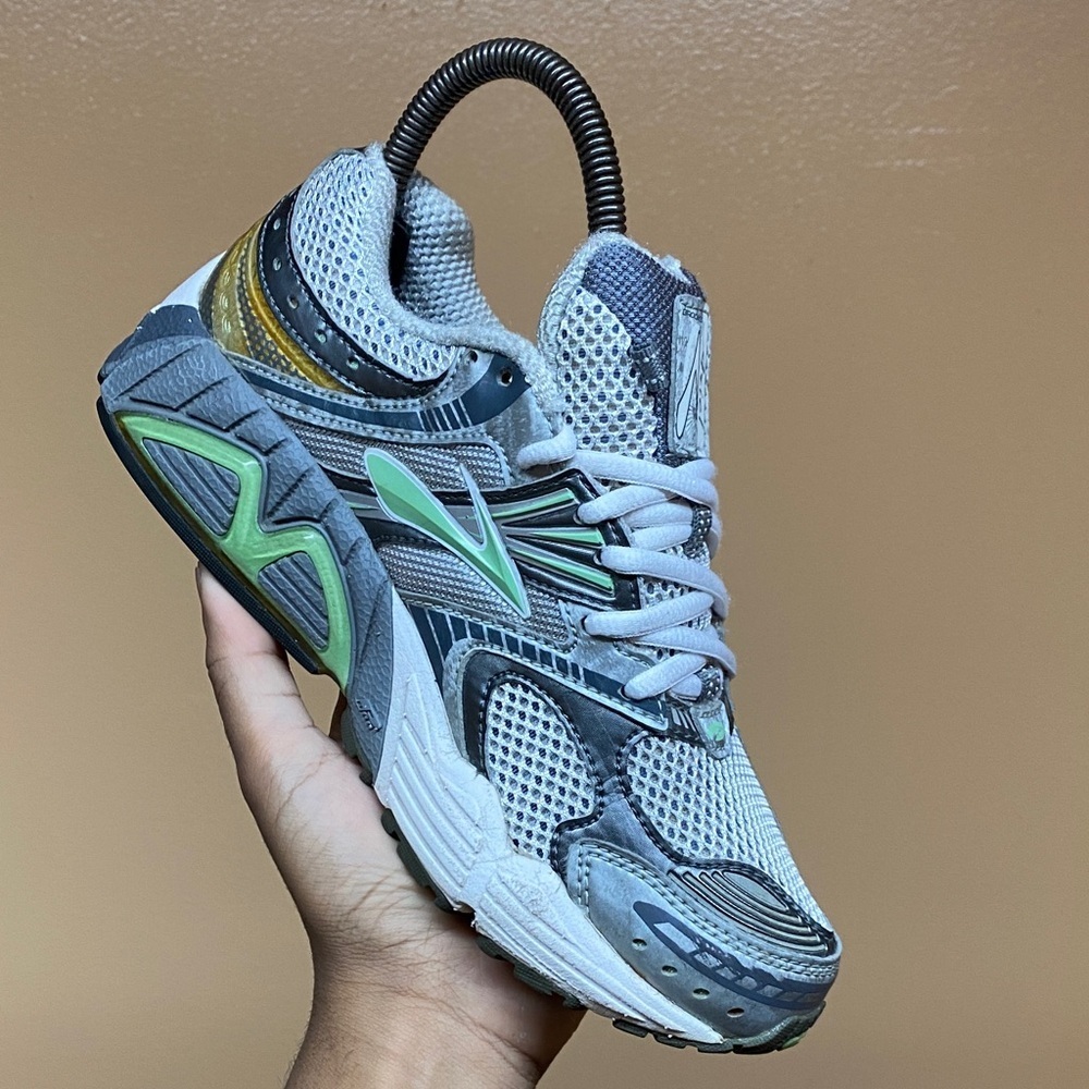 Vintage Brooks Ariel 11 Women’s Running Sneakers “Gray Mint Green White” Sz 6.5 - Picture 11 of 17